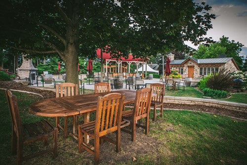 Charming Tasting Room